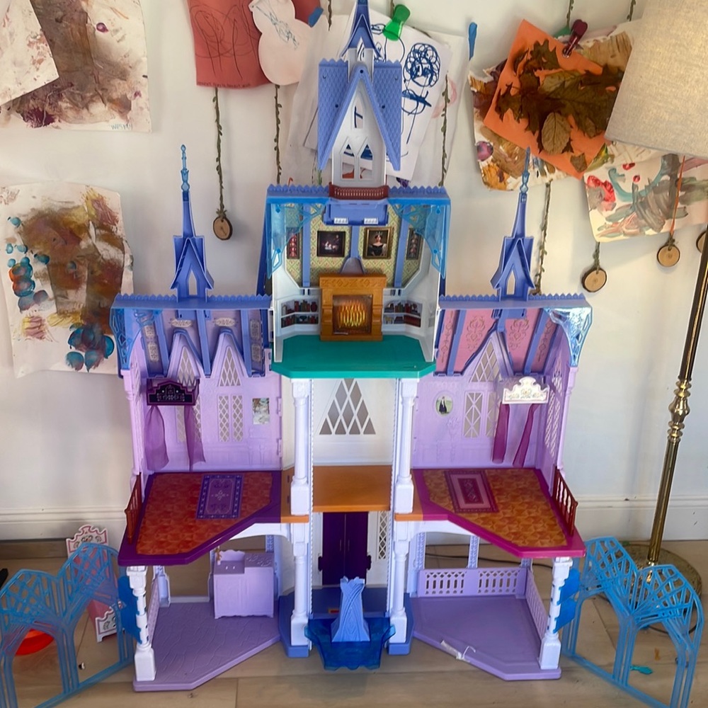 Frozen castle